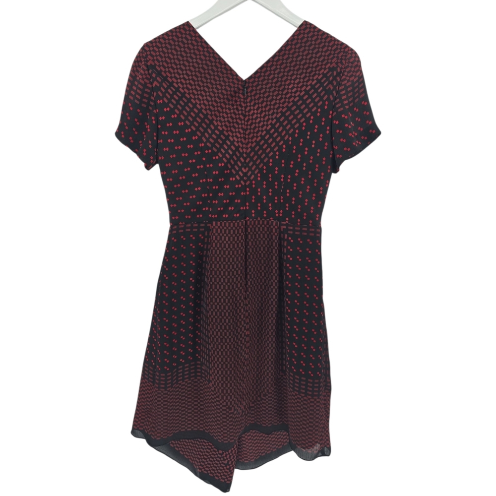 Club Monaco Tarteen Scarf Print Dress 6 Burgundy & Black Asymetrical Hemline - Picture 4 of 9